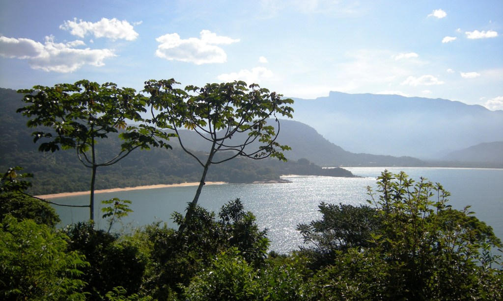 Brasil_Ubatuba_beaches